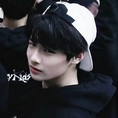 Yang Jeongin thumbnail