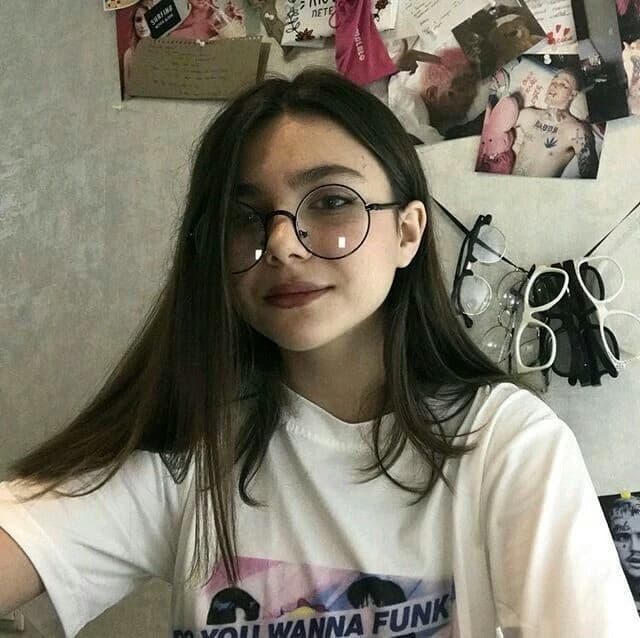 Ximena, the two like each other but no one dares to speak first thumbnail