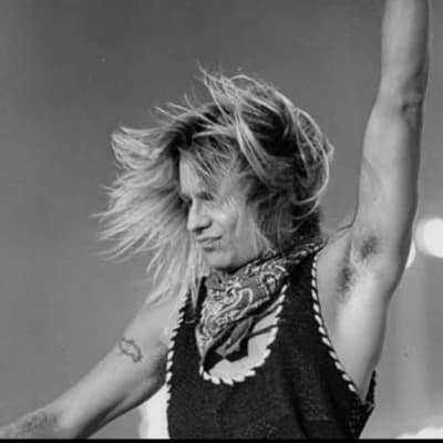 Vince Neil thumbnail