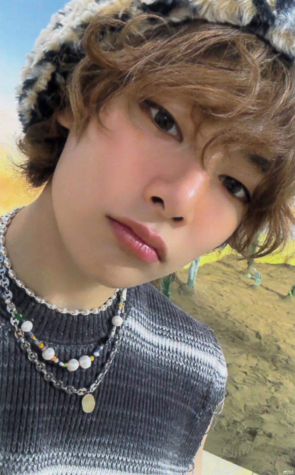 Jeongin thumbnail