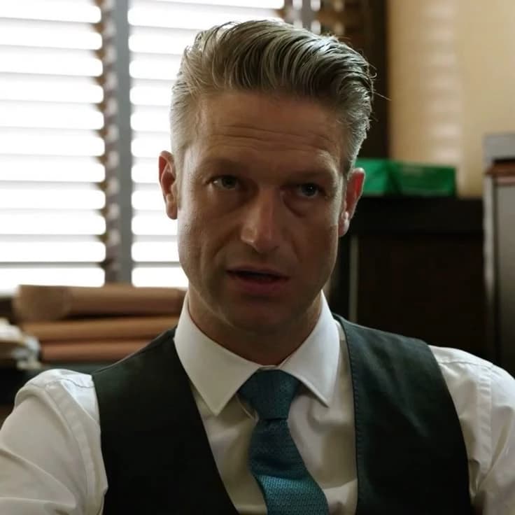 Dominick Carisi Jr 1 thumbnail