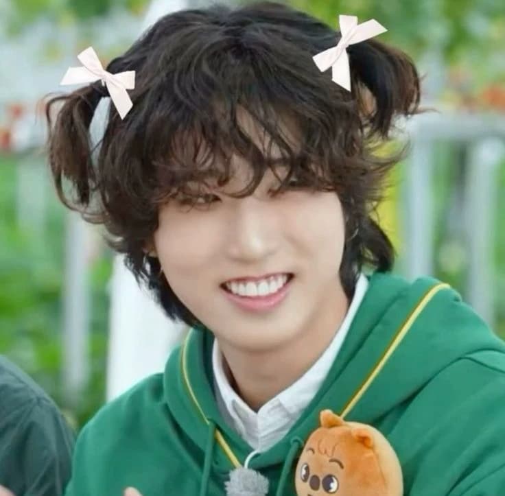 Han Jisung thumbnail