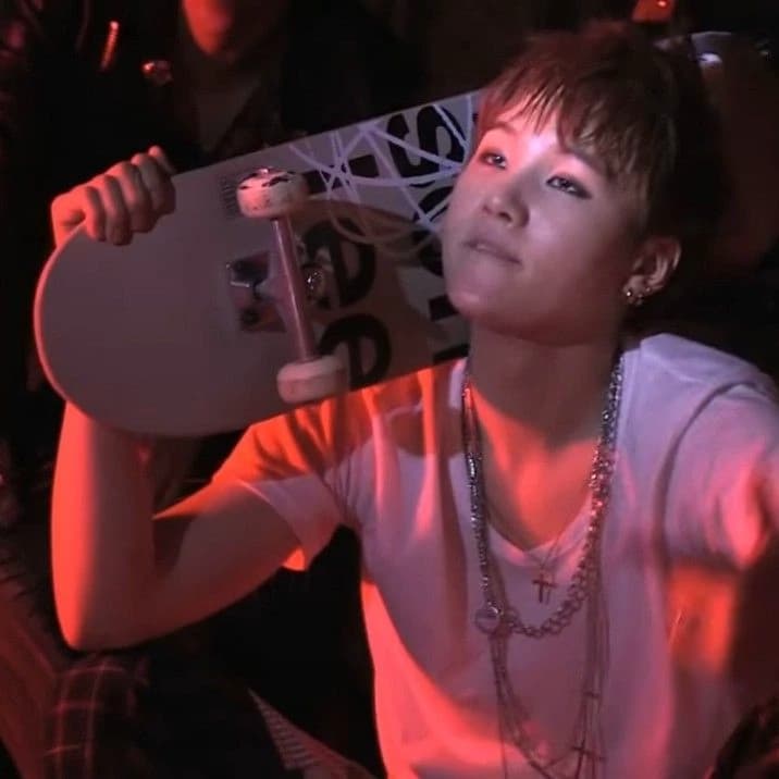 The skater..Min Yoongui thumbnail