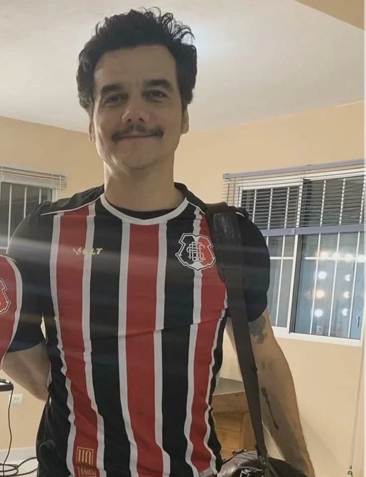 Wagner Moura thumbnail