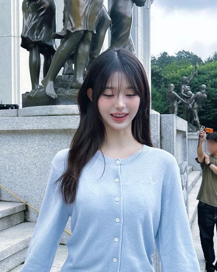 Jang Wonyoung thumbnail