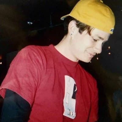 Tom Delonge thumbnail