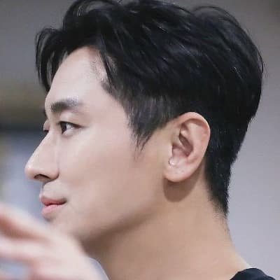 Baek Kang-hyuk thumbnail