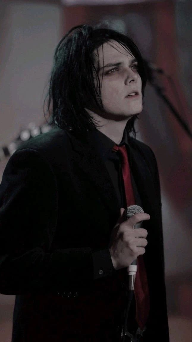 Gerard way thumbnail