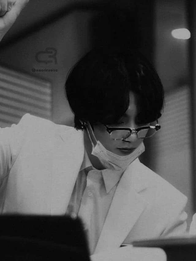Jeon Jungkook thumbnail