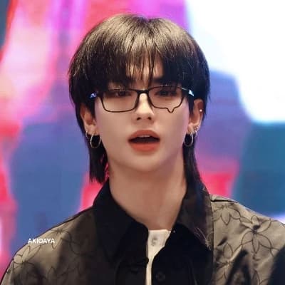 Hyunjin Okul Zorban thumbnail