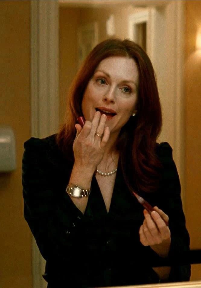 Julianne Moore  thumbnail