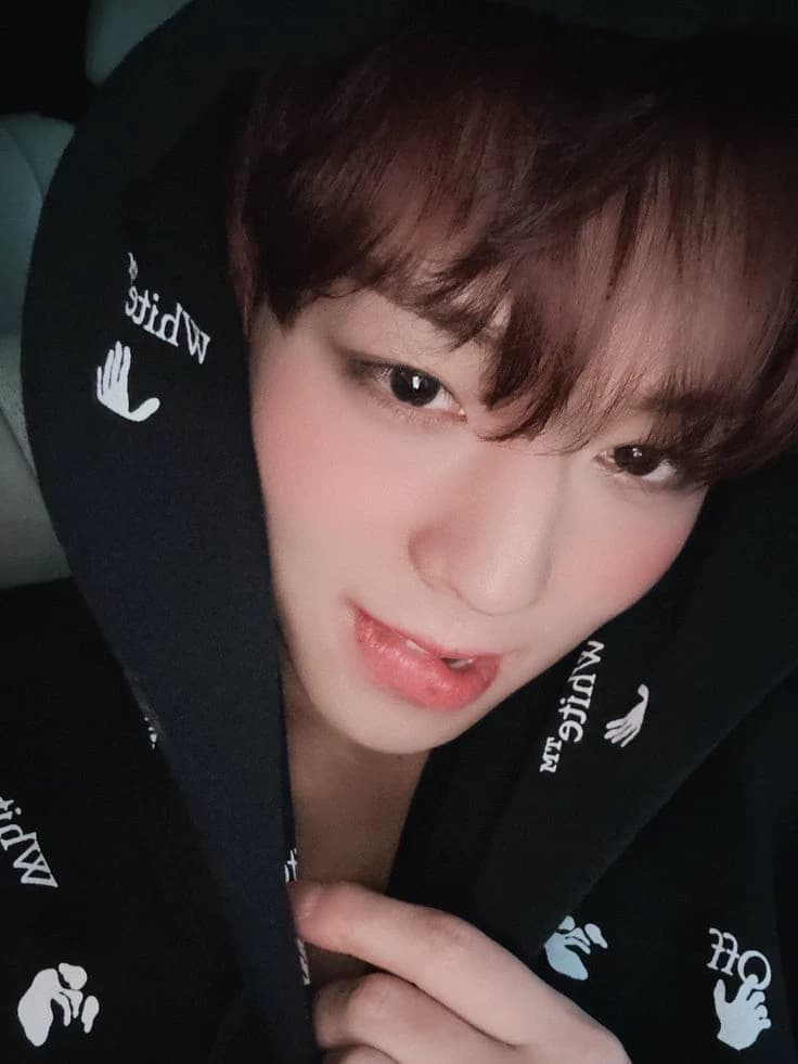 Park jihoon thumbnail