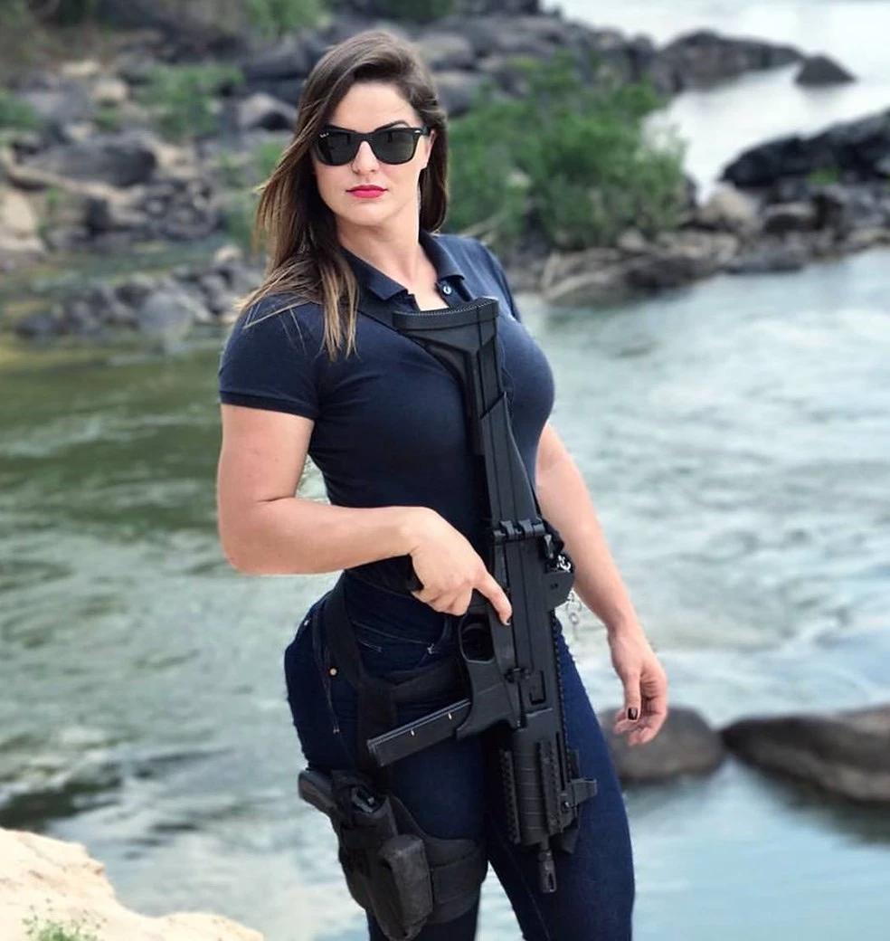 Amanda (police officer) thumbnail
