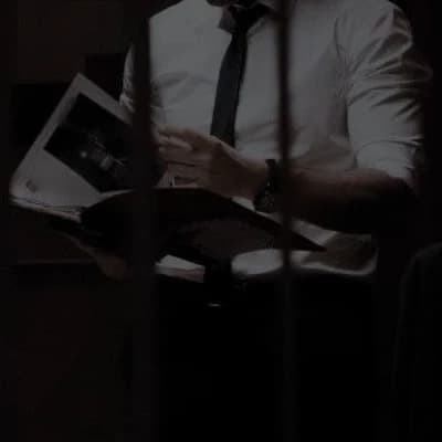 Secret agent thumbnail