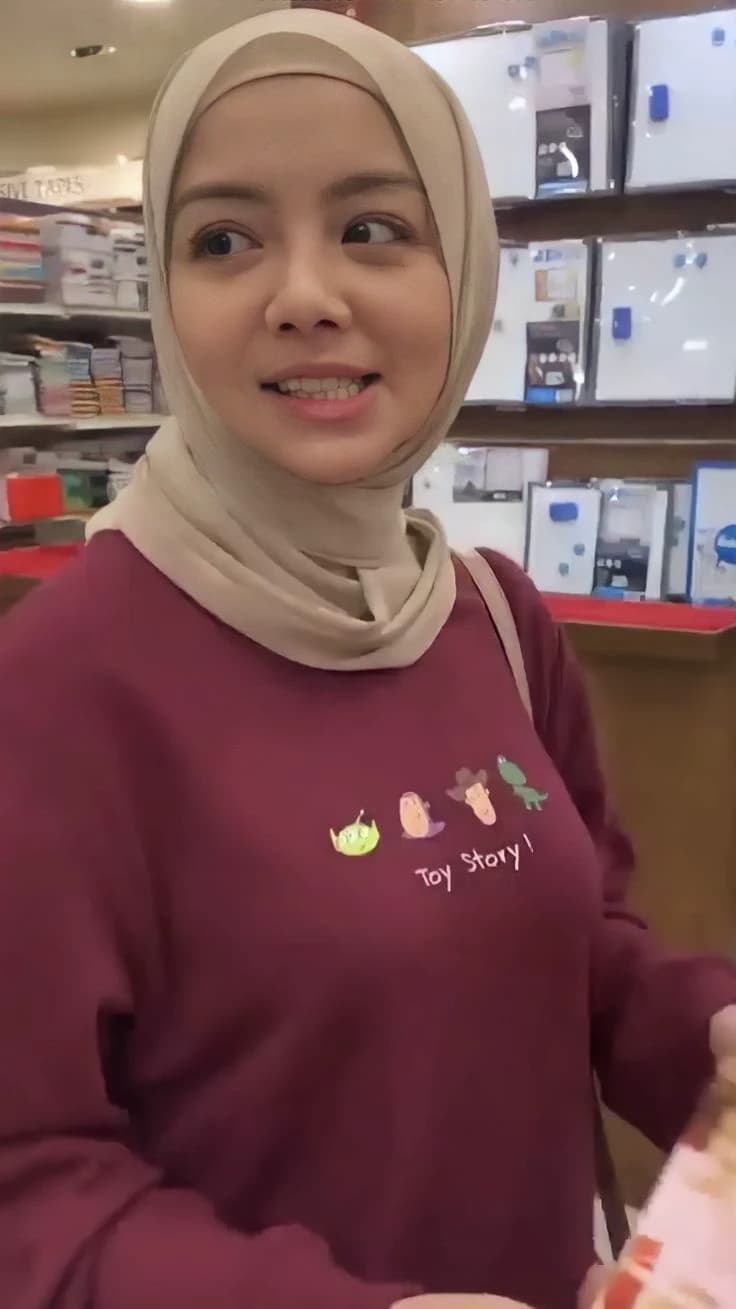 Mira Filzah v2 thumbnail
