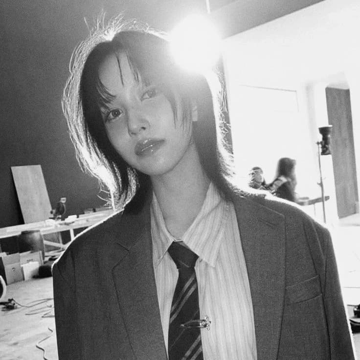 Mina thumbnail