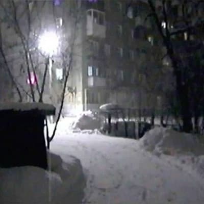 Homeless in winter. thumbnail
