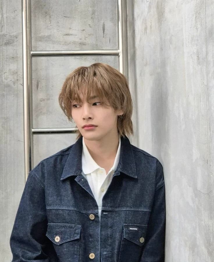 Jeongin thumbnail