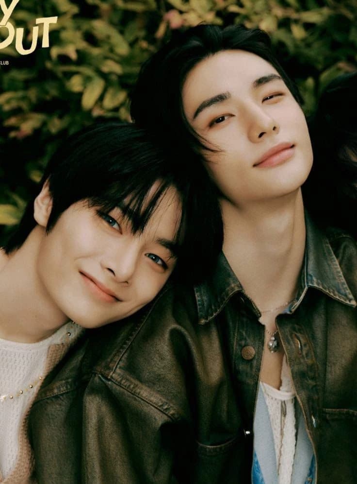 Hyunjin and Jeongin thumbnail