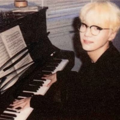 Min Yoongi thumbnail