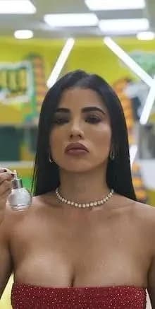 Karina García thumbnail