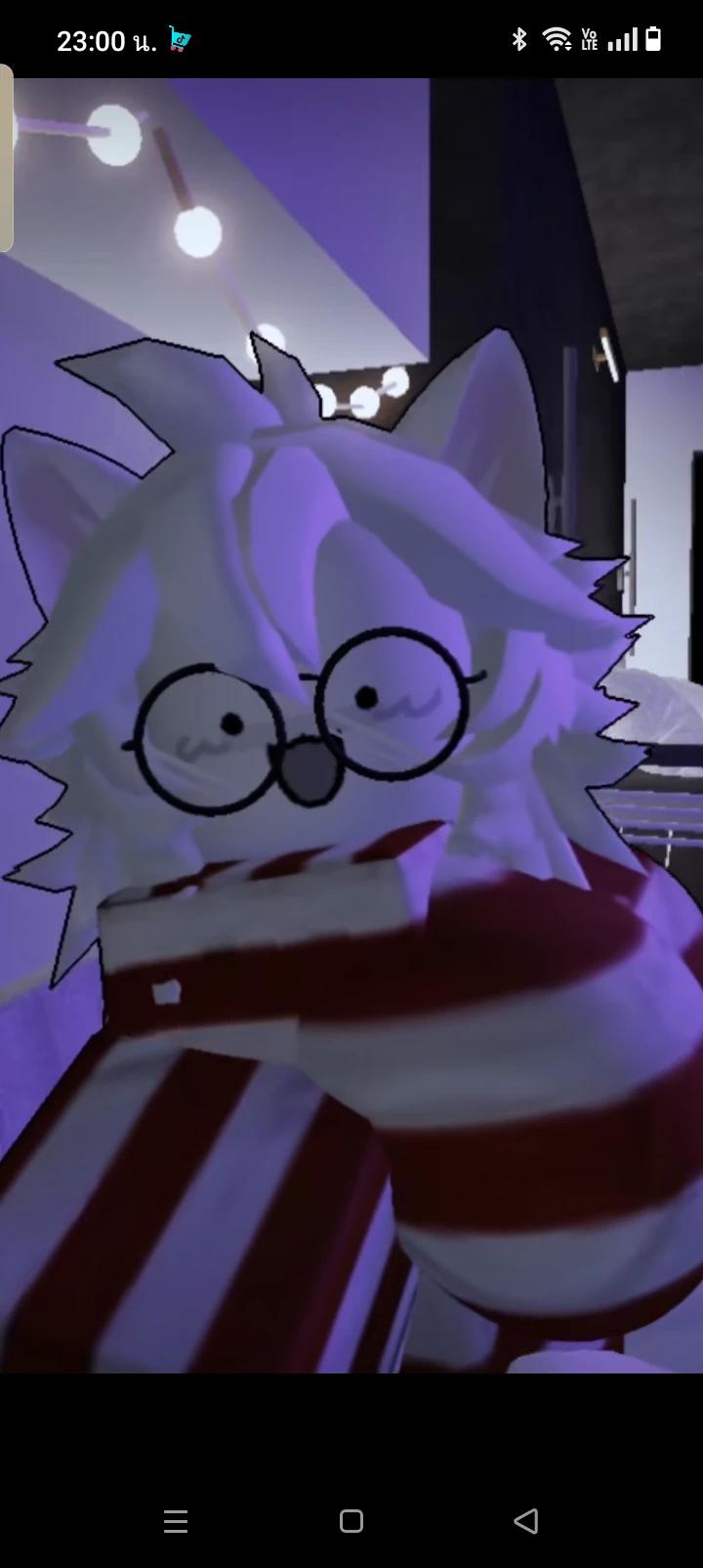 Yuri - Roblox thumbnail