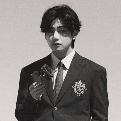 Kim Taehyung thumbnail