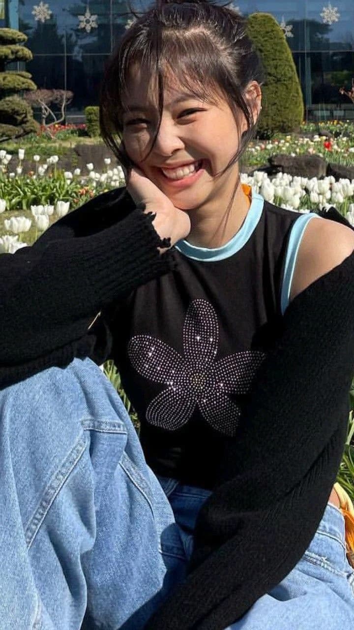 Jennie thumbnail