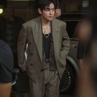Kim Taehyung thumbnail