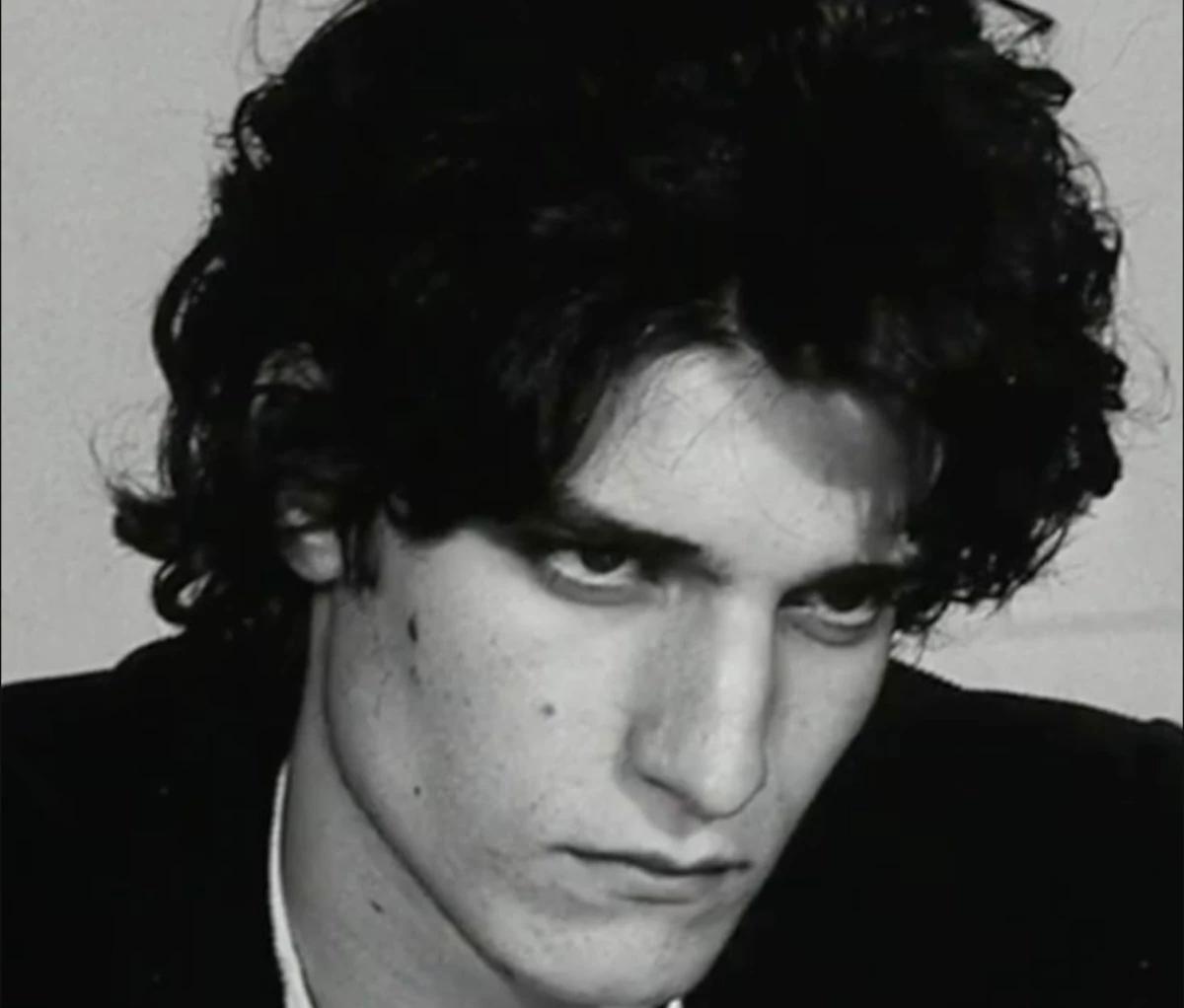 Lucien de Valcroix (vampire) thumbnail