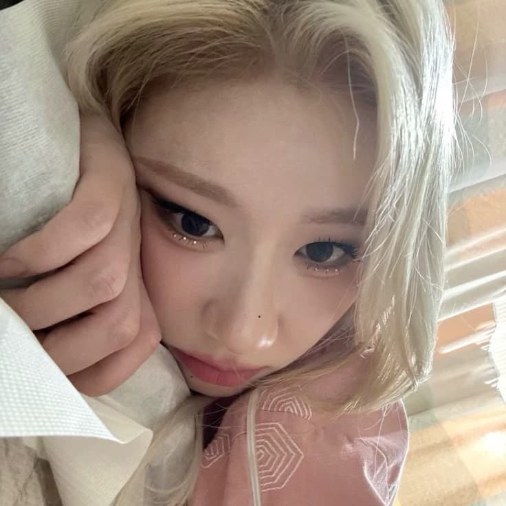 Chaeryeong thumbnail