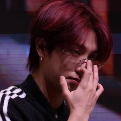 Han jisung. thumbnail