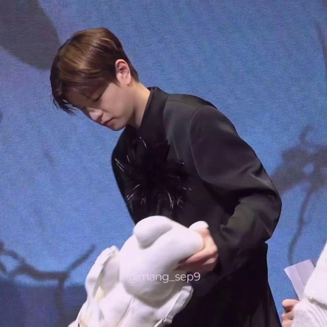 Seungmin thumbnail