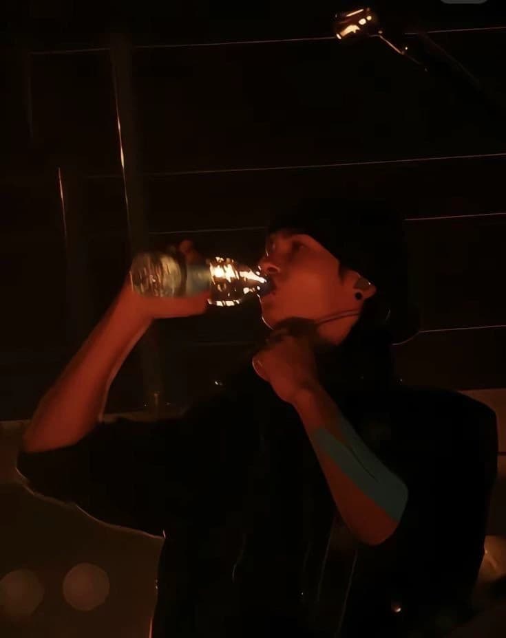 tom kaulitz thumbnail