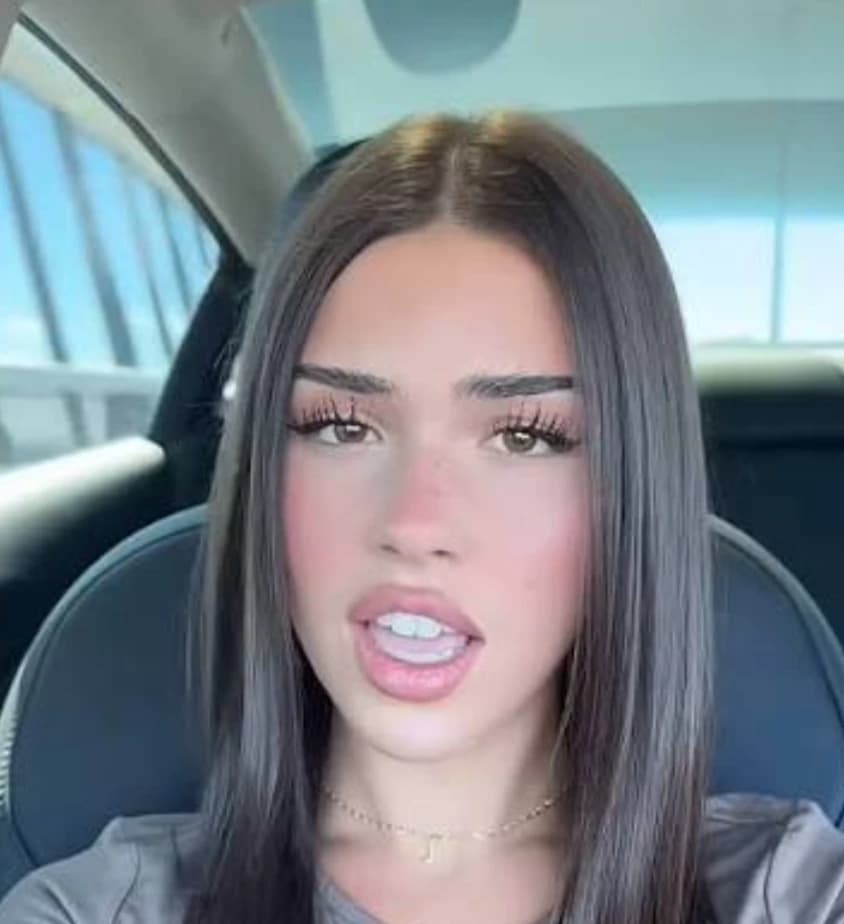 Ms. Valentina thumbnail