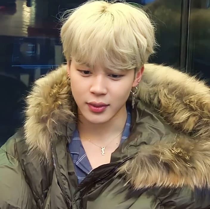𖹭 Park Jimin 𖹭 thumbnail