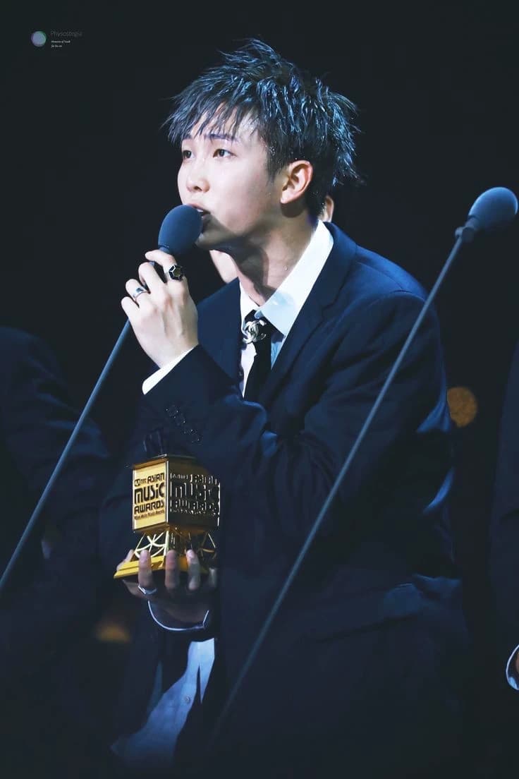 Kim namjoon thumbnail