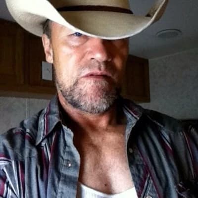 Merle Dixon thumbnail