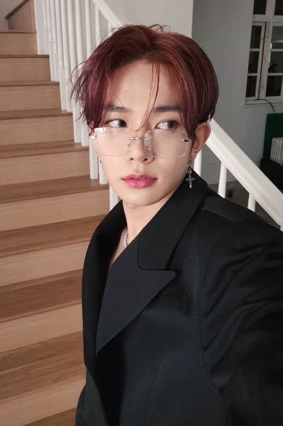 Lee heeseung thumbnail