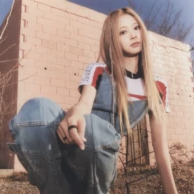 Chou Tzuyu thumbnail