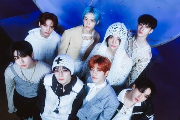 Straykids  thumbnail