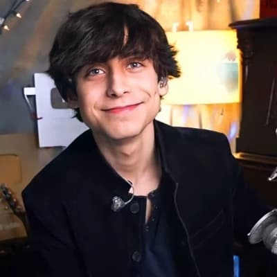 Aidan Gallagher thumbnail