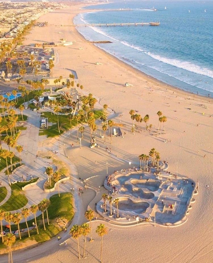 Beach High School  thumbnail