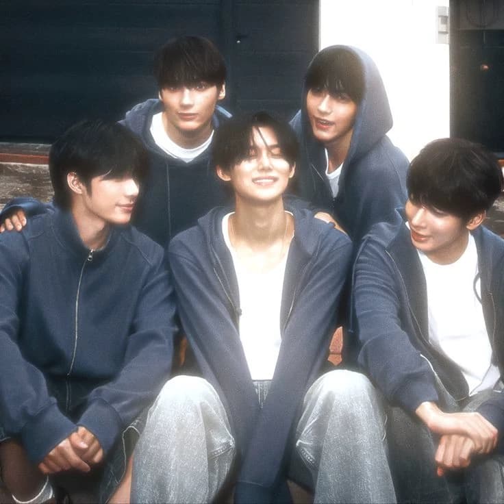 Popular group  thumbnail