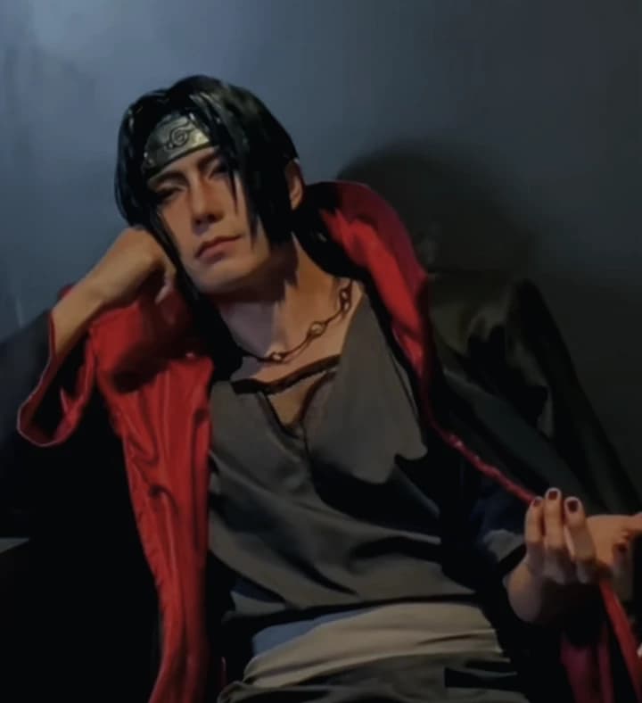 Itachi Uchiha vampire thumbnail