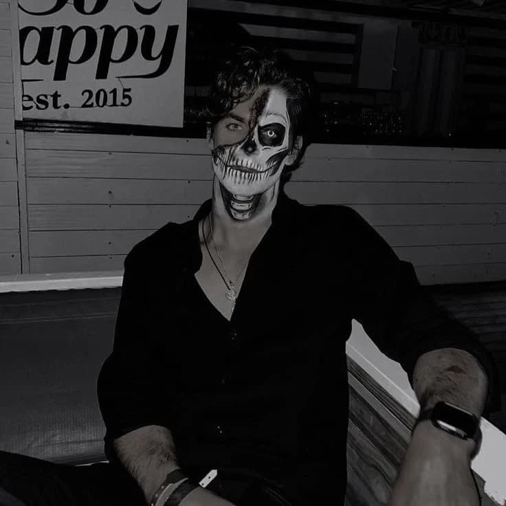 my babysitter's friends.† thumbnail