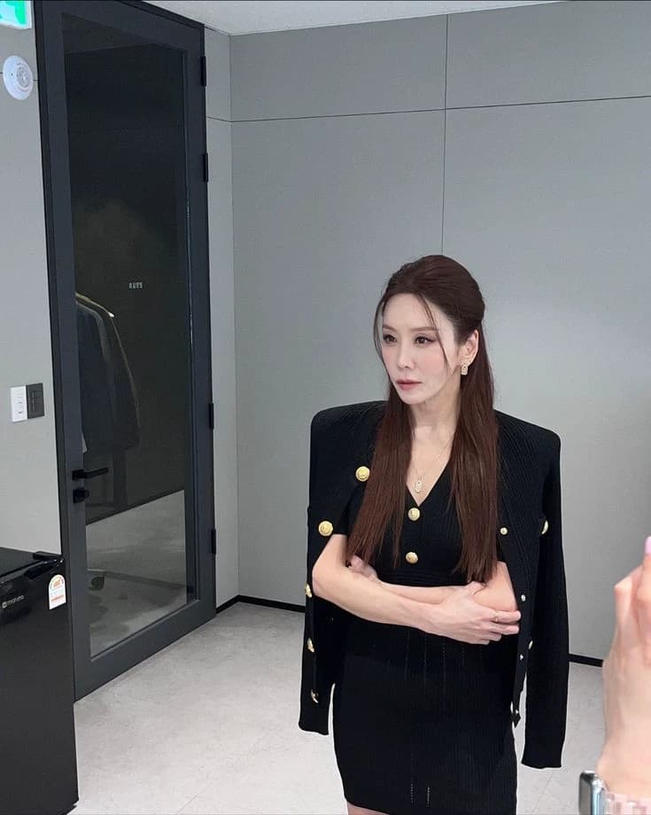 Hwang Geum-joo thumbnail