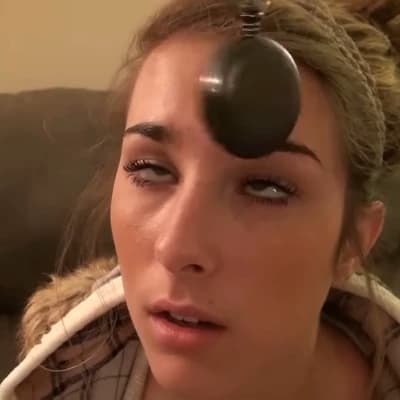 Lily thumbnail
