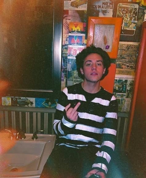 Carl Gallagher☆ || Shameless thumbnail