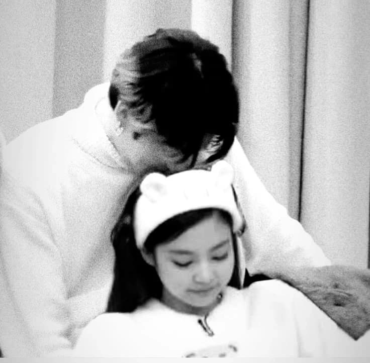 Junkook cheats on you with your best friend Jennie thumbnail
